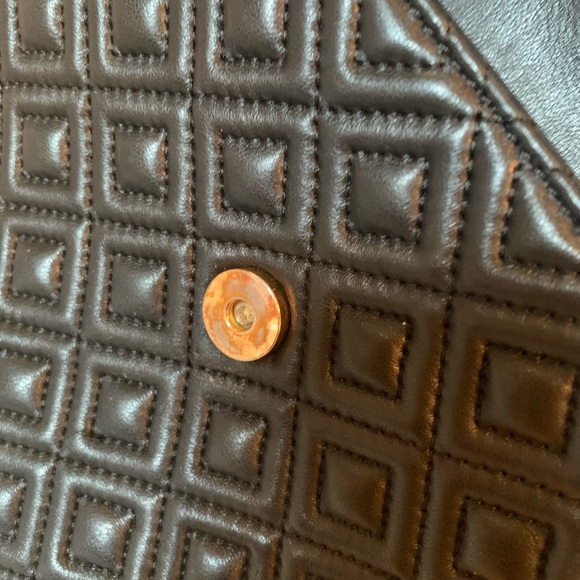 Tory Burch Fleming Convertible Shoulder Bag - Picture 8 of 16